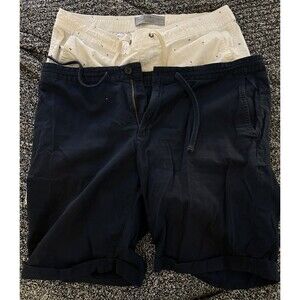 Lot Of 2 Shorts Blue Michael Kors 38 & White PD&Cloth XXL